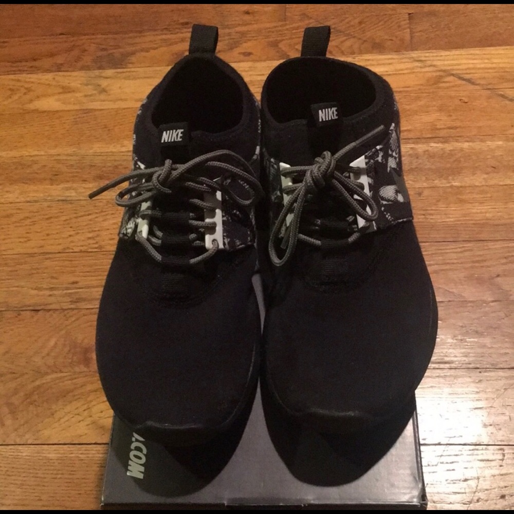 Nike ID sneakers